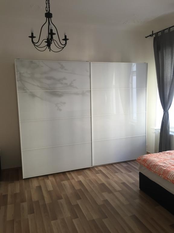 Apartments Vezenska Прага Экстерьер фото