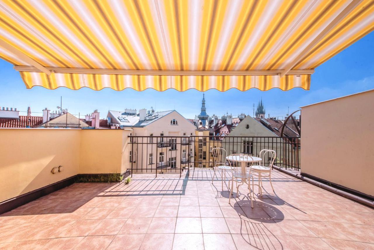 Apartments Vezenska Прага Экстерьер фото